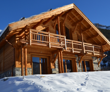 Chalet lumineux et savoir-faire artisanal